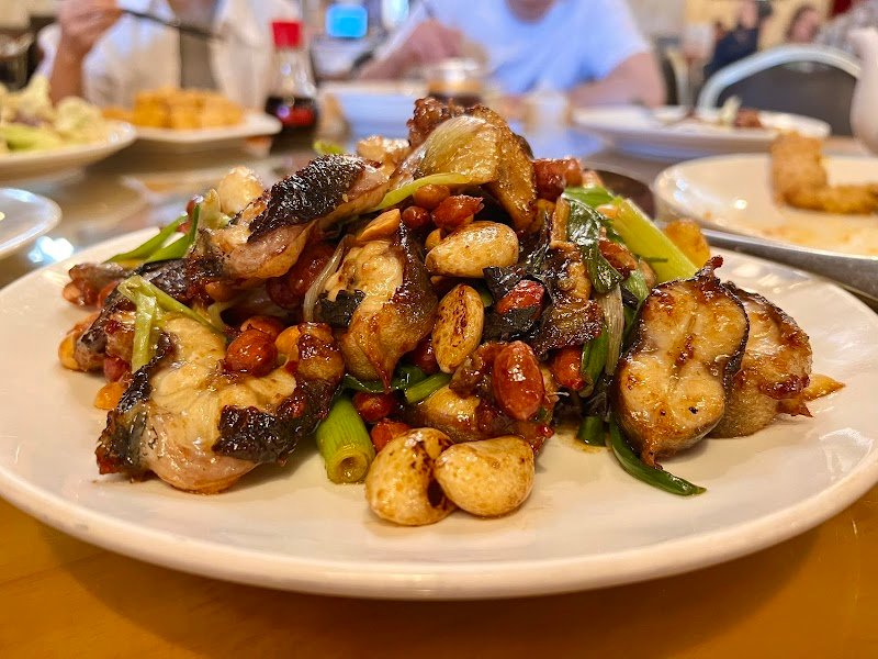 鼎峰海鲜酒家 2