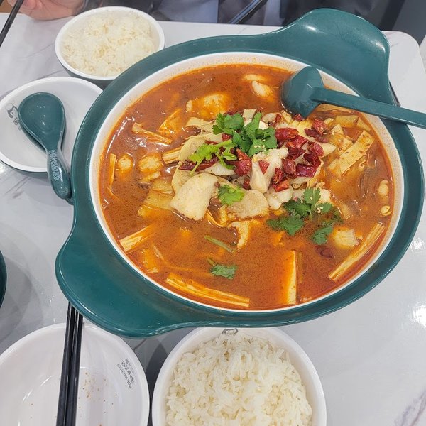 酸小七酸菜鱼法拉盛 9